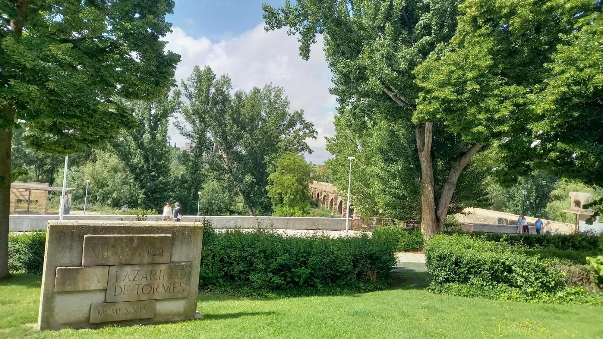 Increible Apartamento Frente Al Puente Romano Appartement Salamanca Buitenkant foto
